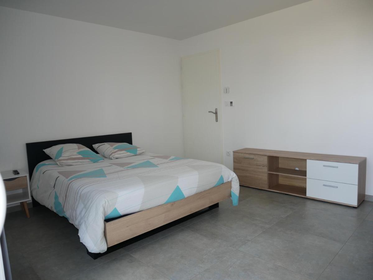 Studio Lumineux Avec Terrasse La Roche-sur-Yon Eksteriør billede
