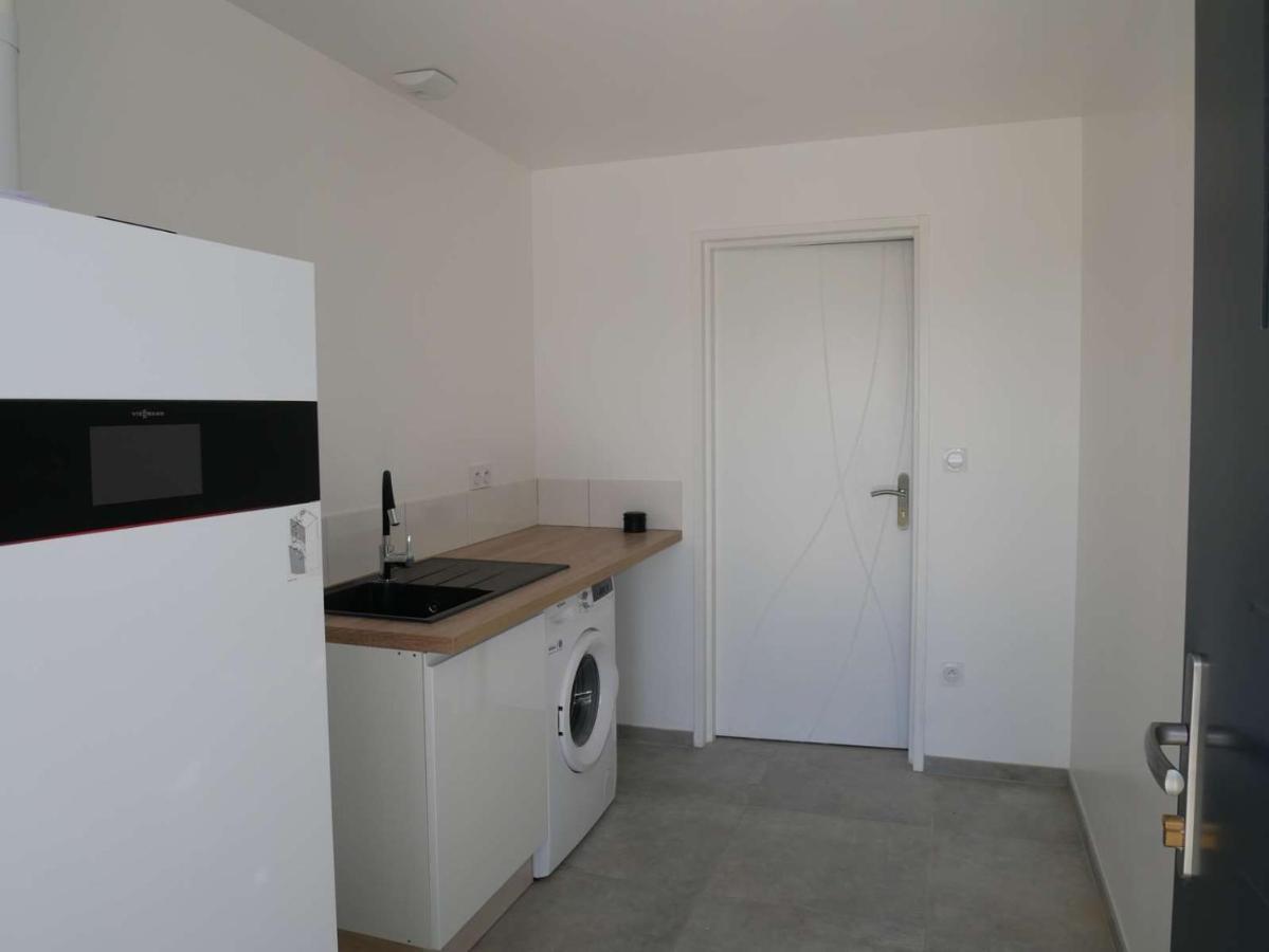 Studio Lumineux Avec Terrasse La Roche-sur-Yon Eksteriør billede